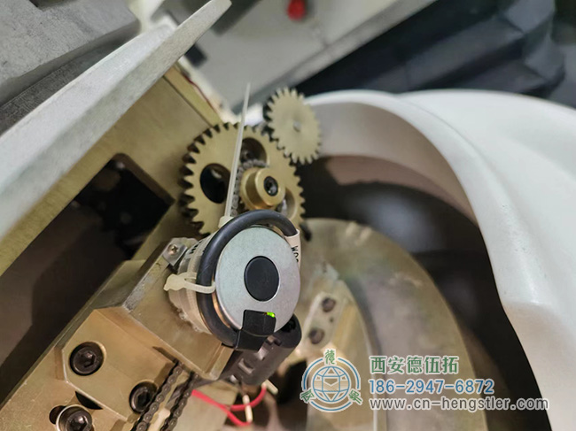 圖為亨士樂AD36系列編碼器在醫(yī)療器械上的應用照片 圖為亨士樂AD36系列編碼器在醫(yī)療器械上的應用照片